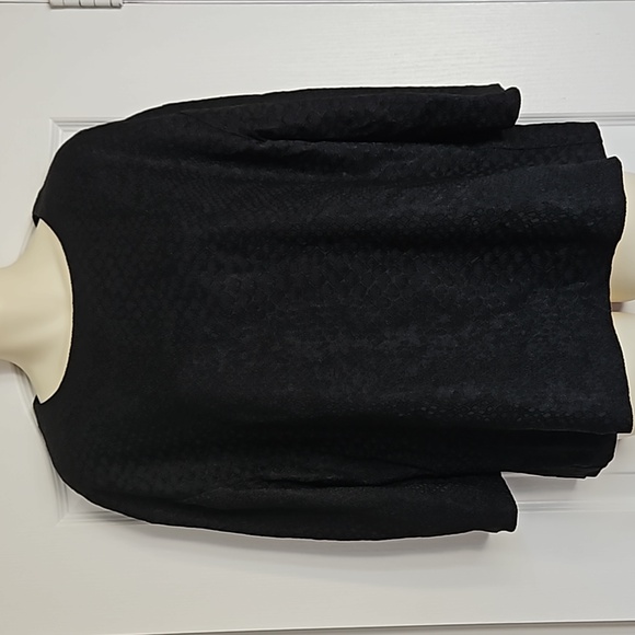 Ted Baker Tops - TED BAKER: black reptile print 3/4 length top